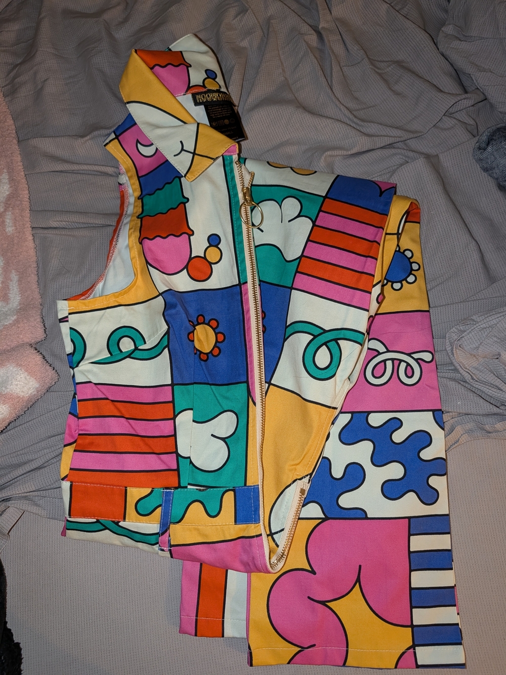 NOOWORKS Vibrant Retro Graphic Zip Jumpsuit in Wormiverse - Picture 3 of 5